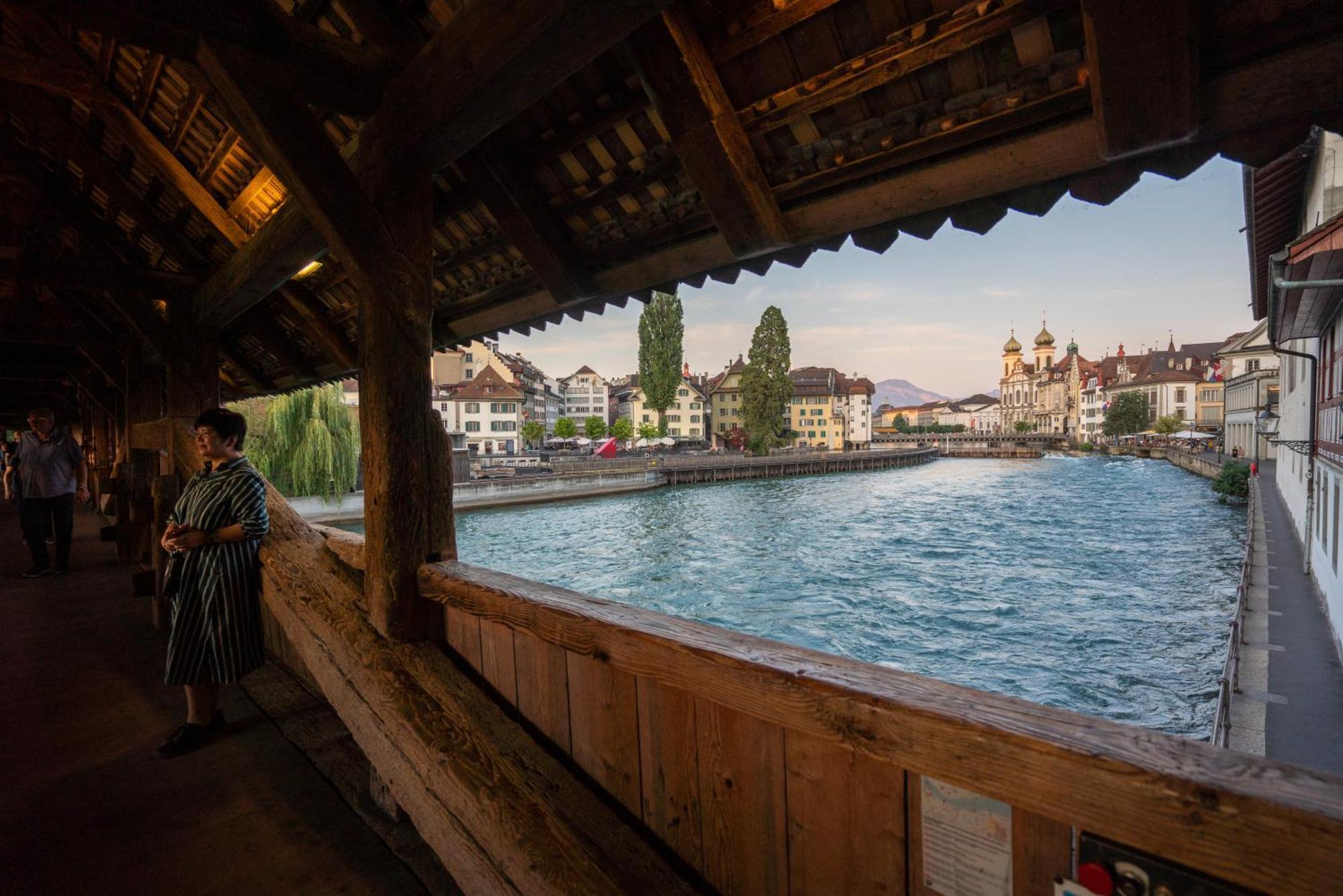 Glandon Rooms Limelight - Self-Check-In Lucern Exteriér fotografie